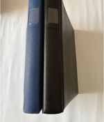2 x Lindner Ringbinder, 18-Ringe, Blau genarbt, Schwarz wattiert, gebraucht