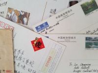 VR China, 40 Belege, Ganzsachen, Bedarfsbriefe, Postkarten, Sammlerbriefe