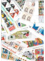 Niederlande, 30 verschiedene Blocks, postfrisch, Auswahl aus Jahren 1970-2000