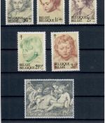 Belgien, Posten 3, postfrisch, komplette Sätze u. Marken, Michel über 25,- Euro