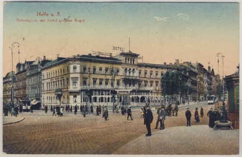 Sachsen-Anhalt - Halle (Saale) Riebeck-Platz mit Hotel Goldene Kugel - Farb-AK