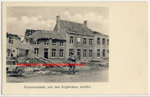 Belgien - Passchendaele Zooebeke Westflandern zerstörte Straßenfront sw-AK