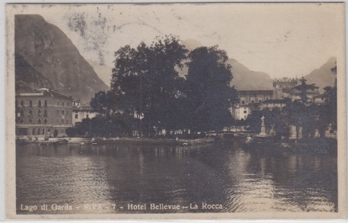 Italien - Riva, Gardasee, Hotel Belevue - sw-Fotokarte gelaufen 1925