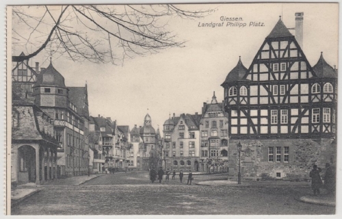Hessen - Giessen, Landgraf Philipp Platz, sw-Ansicht - ungelaufen, ca. 1910
