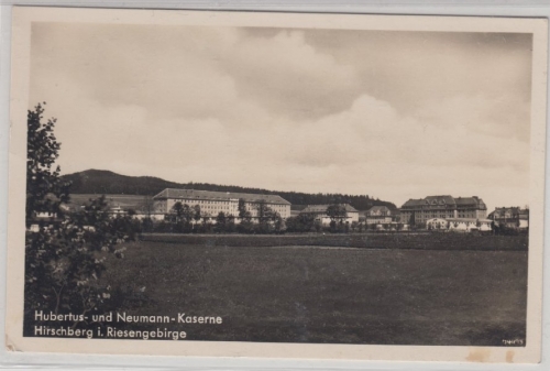 Schlesien - Hirschberg, Hubertus- u. Neumann-Kaserne, sw-Fotokarte, 1942