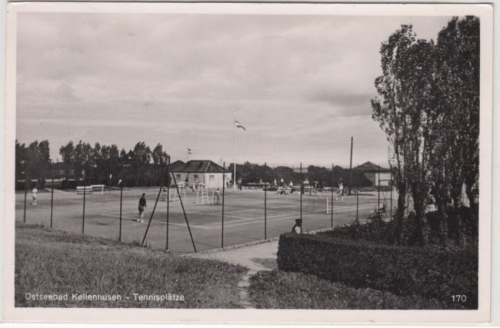 Schleswig-Holstein - Kellenhusen Tennisplätze, sw-Fotokarte gelaufen 1954