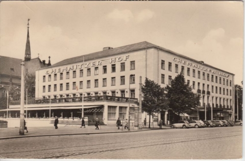 Sachsen - Karl-Marx-Stadt Chemnitzer Hof sw-Fotokarte gelaufen/Luftpost 1958
