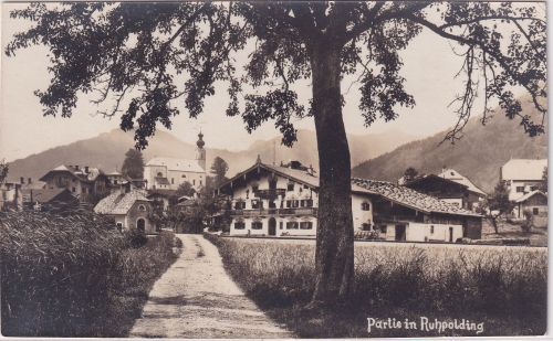 Bayern - Ruhpolding Ortsansicht Bauernhaus sw-Foto-AK ungelaufen ca. 1920