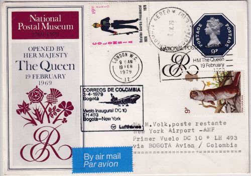 England - 9 P. National Post Museum Ganzsache+Zusatz n. USA London 1979