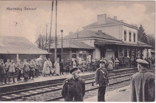 Frankreich - Montmedy Bahnhof sw-AK gelaufen/Feldpost Fp.Stat. No.47 1915