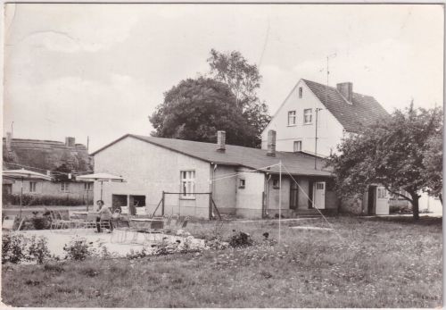 Mecklenburg-Vorpommern - Warthe (Kr. Wolgast) Ferienheim sw-Foto-AK 1983