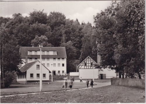 Thüringen - Eisenberg Ferienheim Walkmühle sw-Foto-AK gelaufen 1983