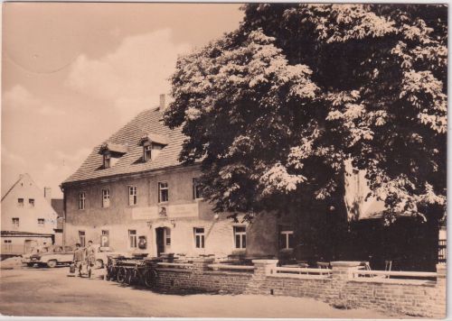 Sachsen - Wermsdorf Gasthaus "Goldener Hirsch" sw-Foto-AK gelaufen 1966