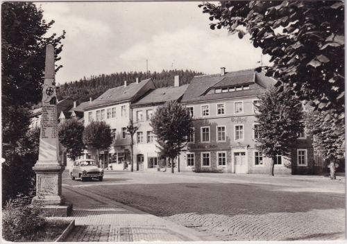Sachsen - Bad Gottleuba Gasthof Postmeilensäule sw-Foto-AK gelaufen 1988