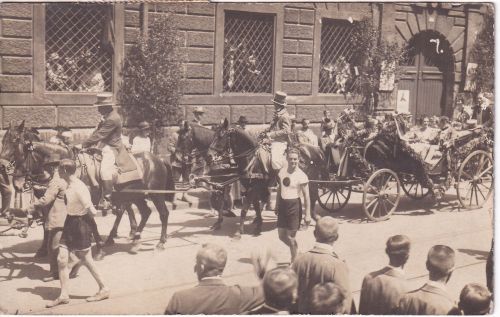 Bayern - München 13. Dt. Turnfest Festzug Kutsche sw.Foto-AK gelaufen 1923