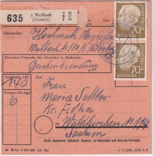 BRD - 70 Pfg. Heuss I senkr. Paar Paketkarte Weilbach - Walkirchen/DDR 1955