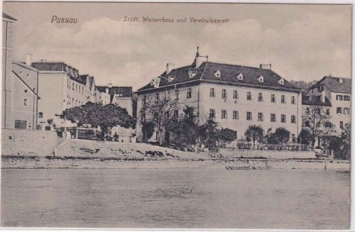 Bayern - Passau Städt. Waisenhaus u. Vereinslazarett sw-AK ungelaufen ca. 1915