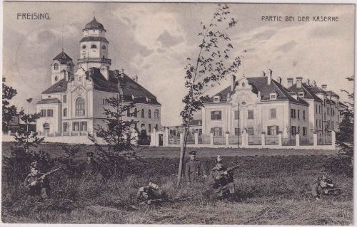 Bayern - Freising Partie bei der Kaserne sw-AK/Soldatenkarte 1913