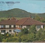 BRD - Neustadt a/Weinstraße 1977 unterfrankierte Karte n. ÖSTERREICH - Nachporto