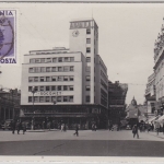 Rumänien - Bukarest Strassenansicht sw-Fotokarte bildseitig frankiert 1936