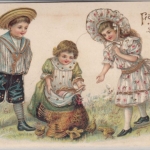 Glückwunsch - Ostern Kinder mit Hühnern Prägekarte Assling 1907