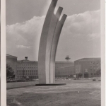 Berlin - 10 Pfg. Glocke rechts Karte Berlin SW11 - München 1952 AK Luftbrücke