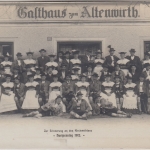 Bayern - Hartpenning Gasthaus Altwirt Kirchweihtanz Trachtler 1912 sw-Fotokarte