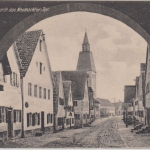Bayern - Berching Vorstadteingang d.d. Neumarkter Tor sw-AK gelaufen 1923
