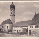 Bayern - Finningen b. Neu-Ulm Kirche Straßenansicht sw-Foto-AK Landpost-Ra2 1953