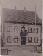 Baden - Möhringen a.d. Donau einzelnes Haus priv. Foto-AK gelaufen/KOS 1910