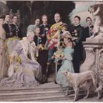 Preussen - Kaiser Wilhelm mit Familie auf Terrasse col. AK ungelaufen ca. 1905