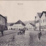 Bayern - Bruck Opf. Straßenansicht m. Automobil sw-AK/Soldatenkarte 1912