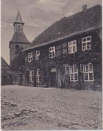 Niedersachsen - Schnackenburg a.d.E. Pfarrhaus m. Kirche sw-AK gelaufen 1919