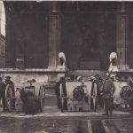 Bayern - München Feldherrnhalle erbeutete Geschütze sw-Foto-AK ca. 1914/16