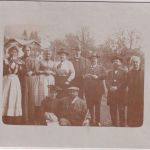 Bayern - Fischbachau Personengruppe (Urlauber/Einheimische) priv. Foto-AK 1910