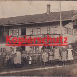 Bayern - Reicherbeuern Bauernhof Frauen/Kinder priv. Foto-AK gelaufen 1913