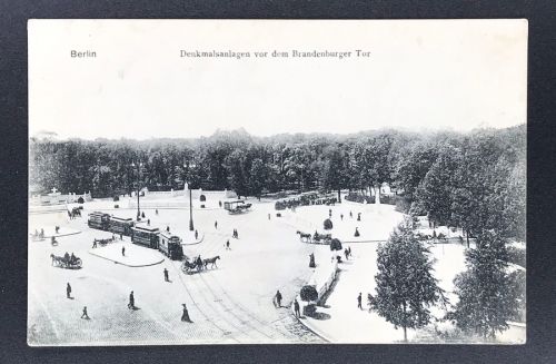 AK Berlin Denkmalsanlagen vor dem Brandenburger Tor 1909