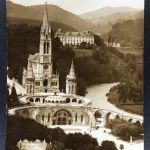 Echtfoto Anischtskarte Lourdes