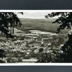 Echtfoto Ansichtskarte Bad König - Blick von der Eddhöhe - Sonderstempel 1954