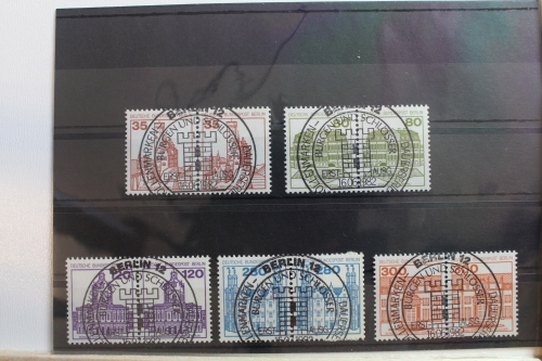 Berlin 673-677 gestempelt