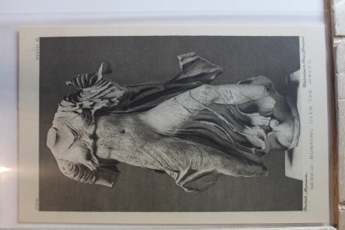 AK Großbritannien Nereid Running Over The Waves ungebraucht #PF954