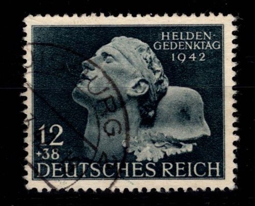Deutsches Reich 812 III gestempelt Plattenfehler III, Loch im Helm #DIS97