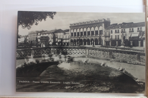 AK Padova Piassa Vittorio Emanuele - Lpggia Amulea ungebraucht #PG247