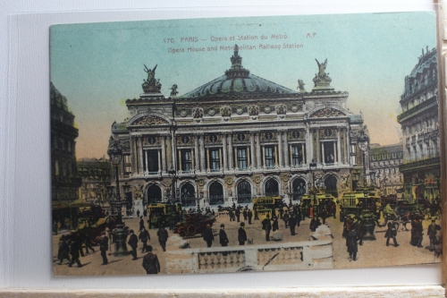 AK Paris Opera et Station du Metro ungebraucht #PG346