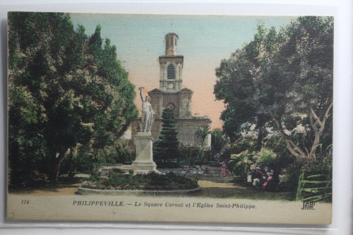 AK Philippeville Le Square Carnol et l' Eglise Saint-Philippe gebraucht #PH296