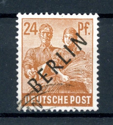 Berlin Aufdruckfehler 9 III gestempelt #HU627