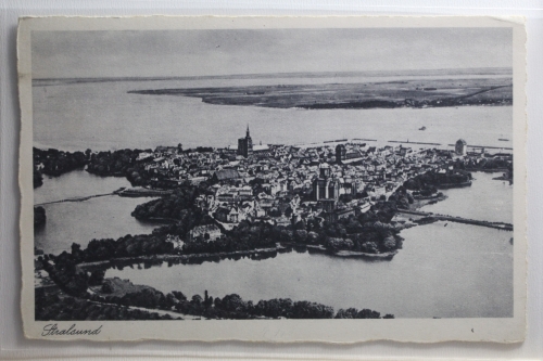 AK Stralsund das mittelalterliche Tor zum Norden ungebraucht #PI359