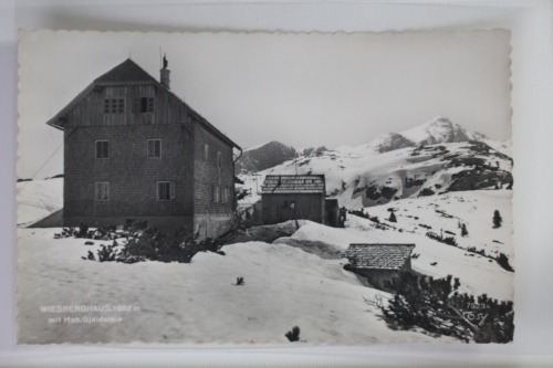 AK Wiesberghaus 1882 m mit Hoh. Gjaidstein ungebraucht #PK356
