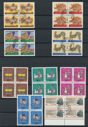 Berlin Lot 4er Blöcke zentrisch gestempelt #JW908