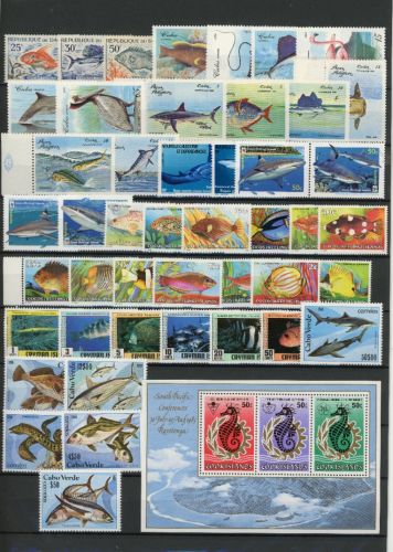 LOT "FISCHE" Marken/Blöcke postfrisch